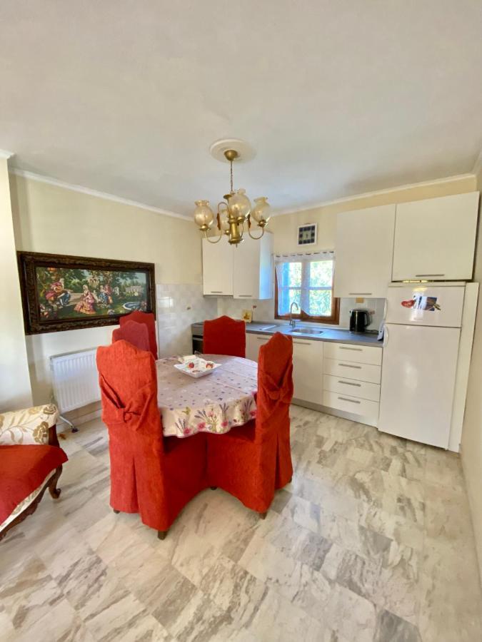 Ikidiki Beach Villa Ierissos Eksteriør billede